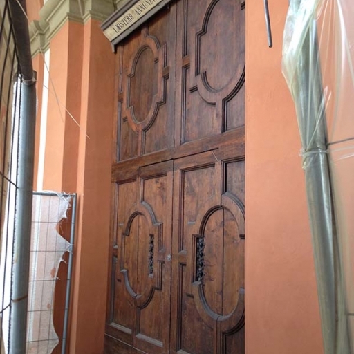 I lavori di “ ristrutturazione e restauro “ del Portico Monumentale di San  Luca